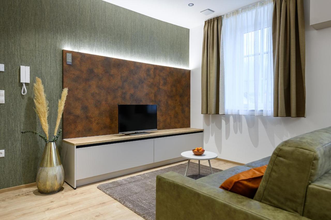 Villa Fauster Pustrabase فيلاباسا المظهر الخارجي الصورة