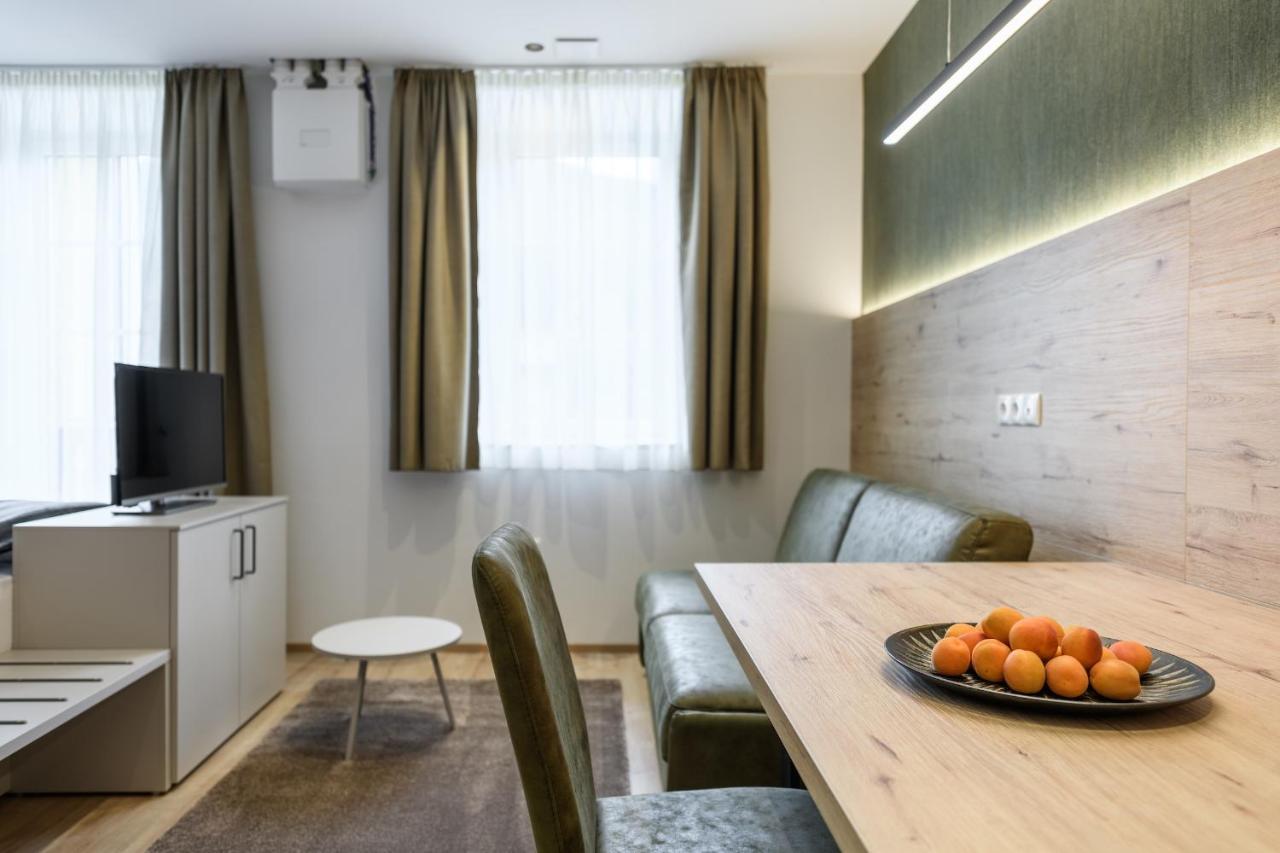 Villa Fauster Pustrabase فيلاباسا المظهر الخارجي الصورة